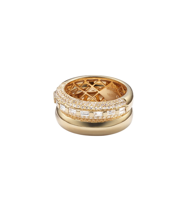Photo: Shay Jewelry Orbit 18kt gold ring with diamonds