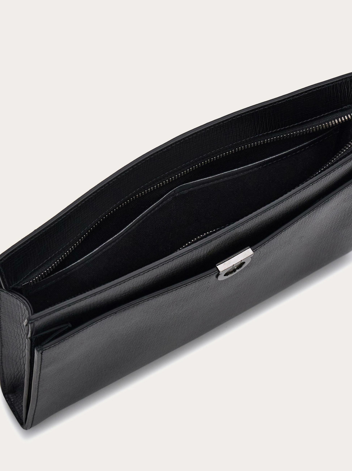 Ferragamo Mens Gancini pouch in Black