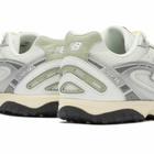New Balance 204L Sneaker in Silver Metallic