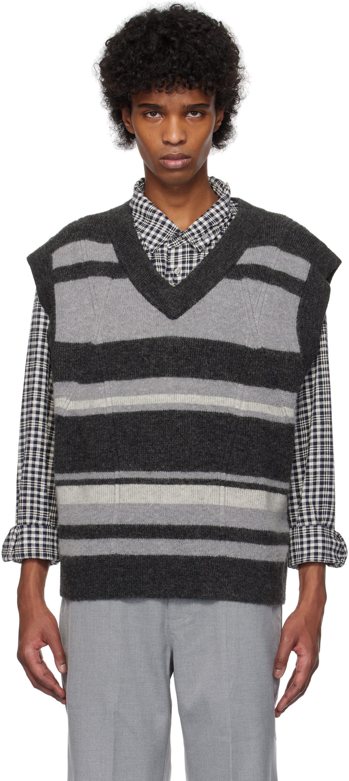C2H4 Gray & Black Hollow Out V-Neck Knit Vest