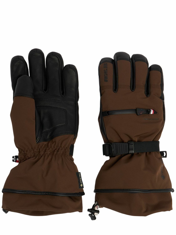 Photo: MONCLER GRENOBLE Logo Padded Tech Ski Gloves