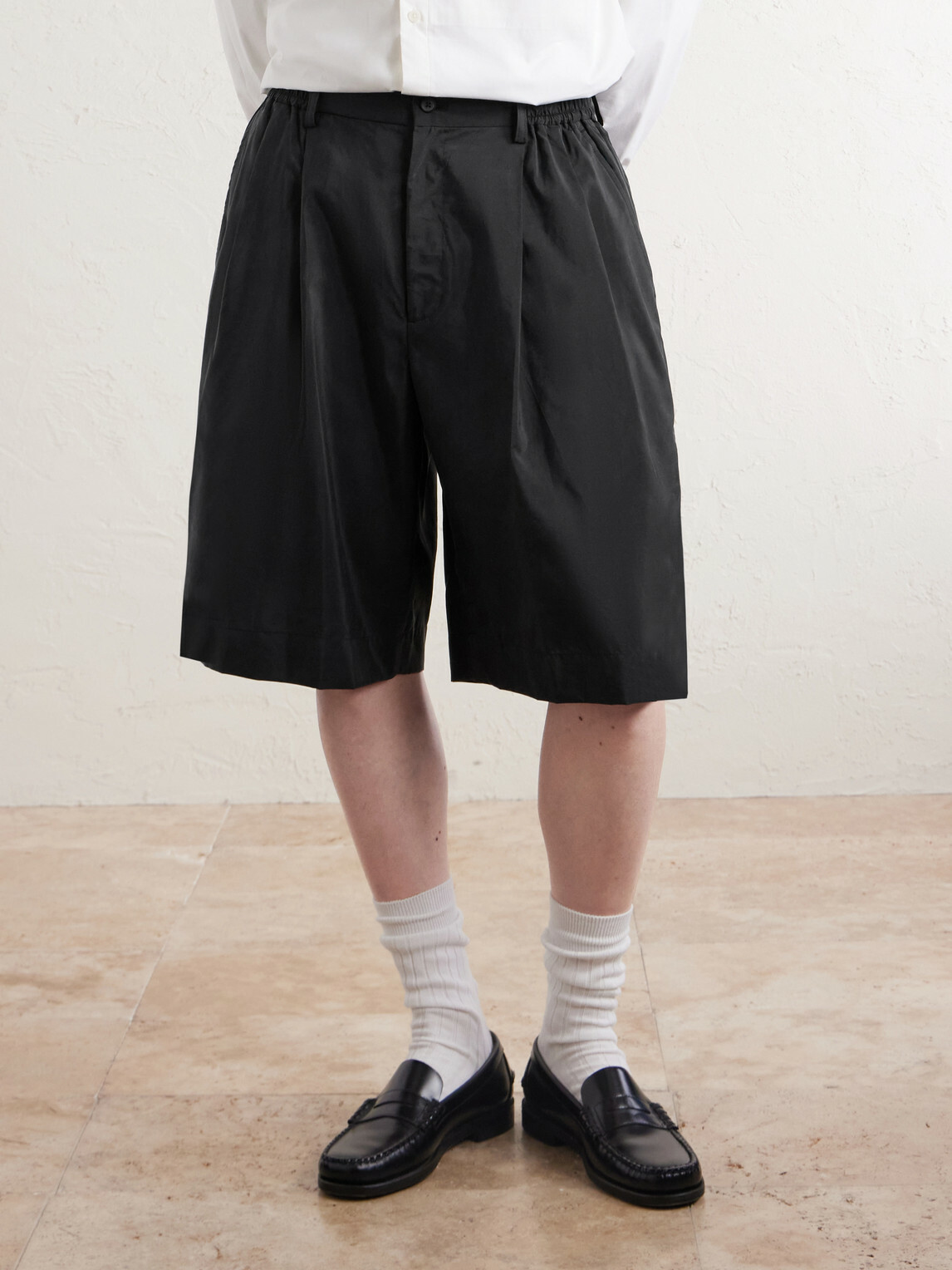ssstein - Easy Wide-Leg Silk-Blend Shorts - Black