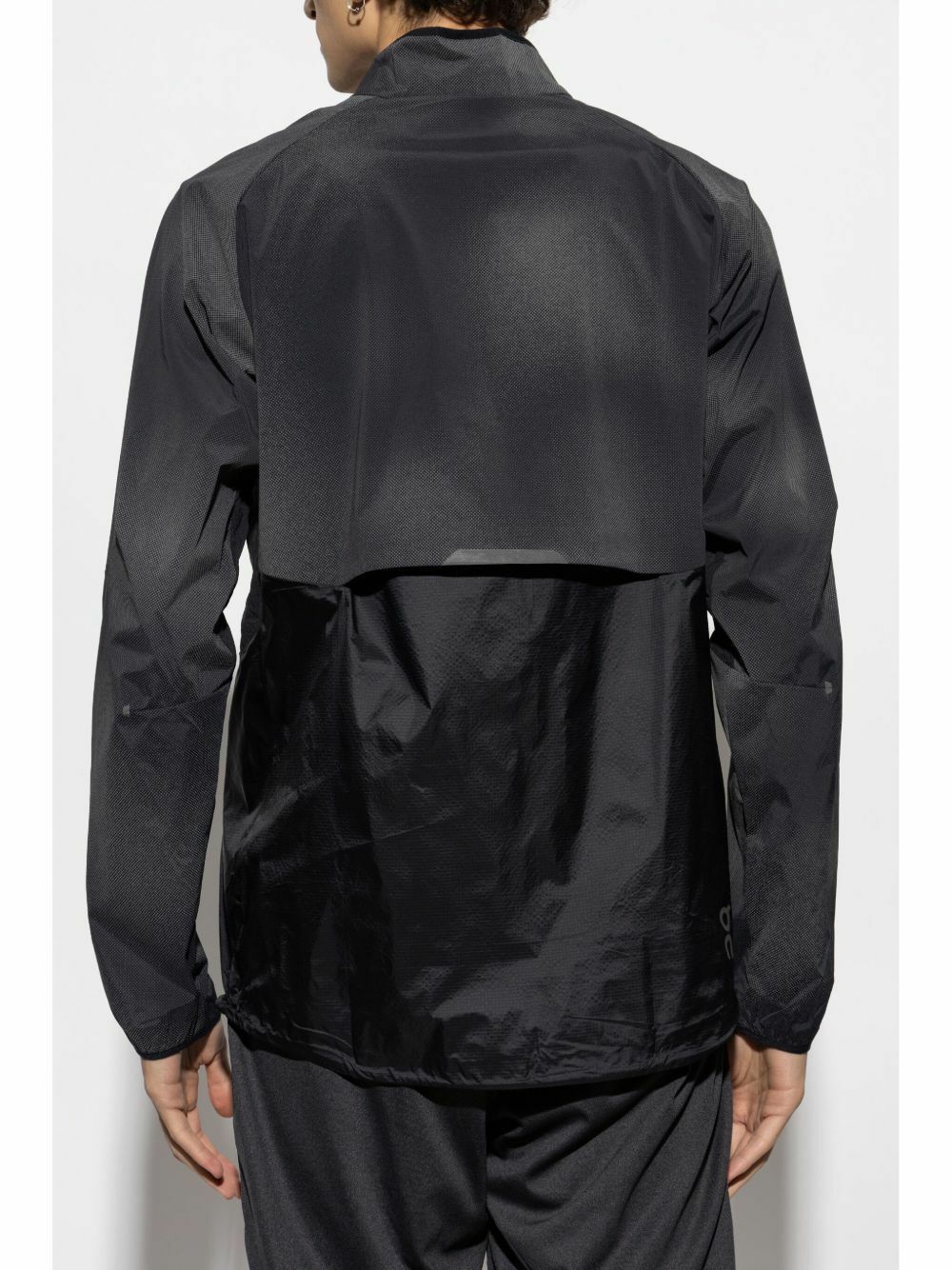 On Running Weather Lumos Jacket