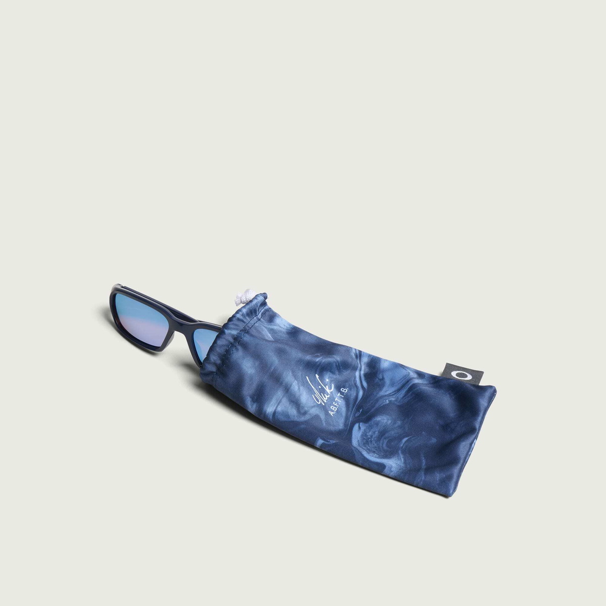 Oakley Terraforma Sunglasses in Abyss/Prizm Snow Sapphire