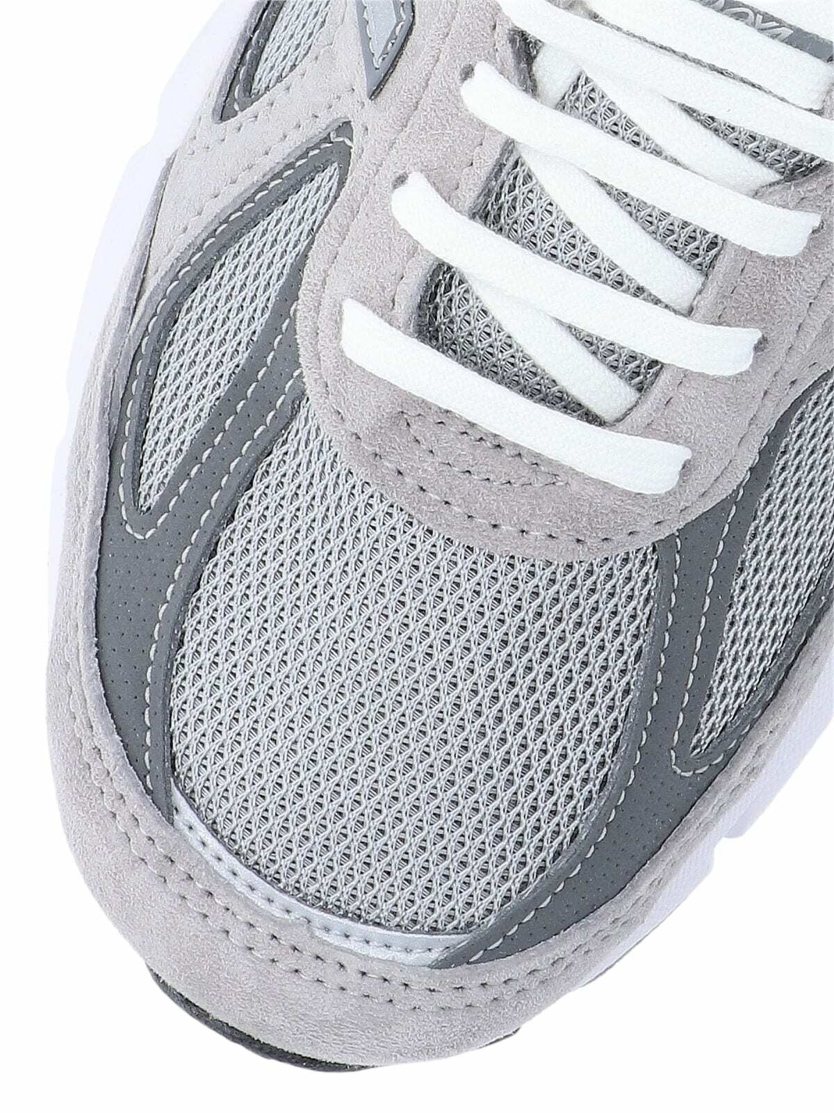 New Balance 990v4 Sneakers