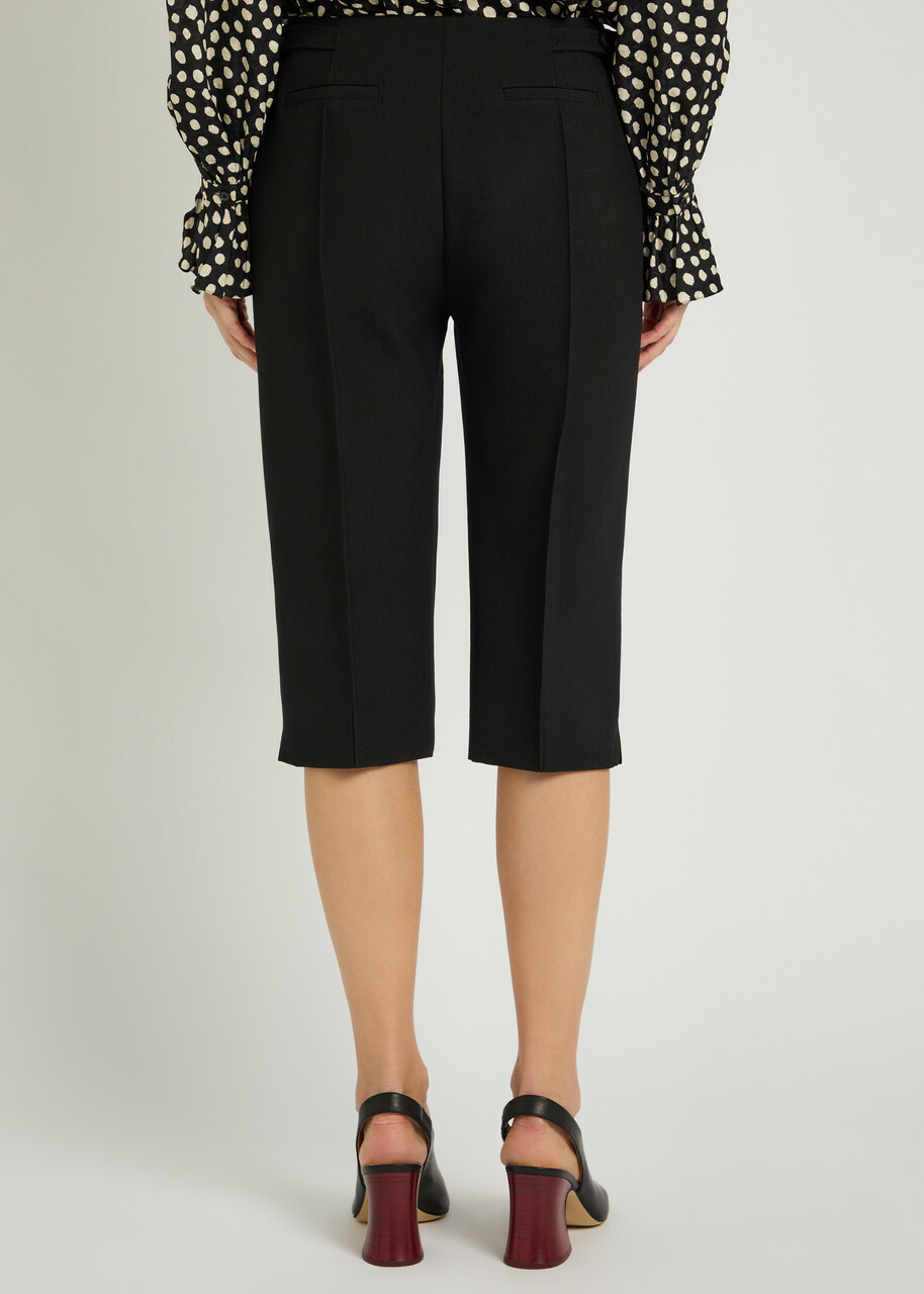 Chloe Slim-leg Wool Cropped Capri Trousers Black