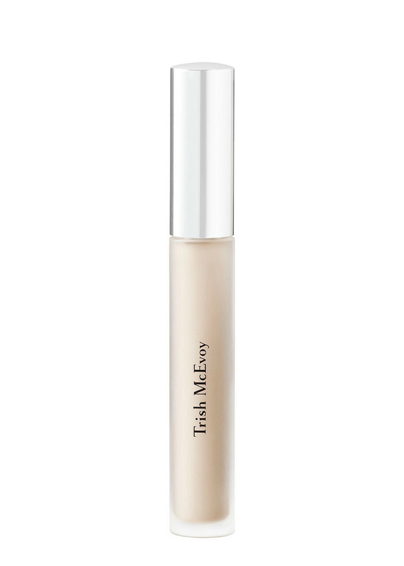 Photo: Trish Mcevoy Eye Base Essentials - Sand