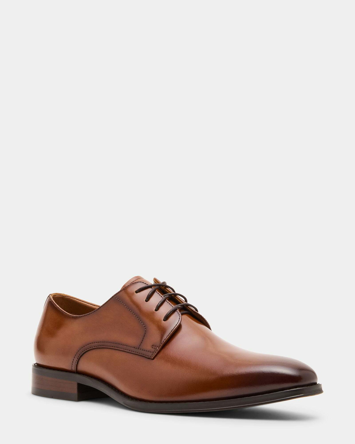 Steve Madden Parscal Dress Shoes in Tan