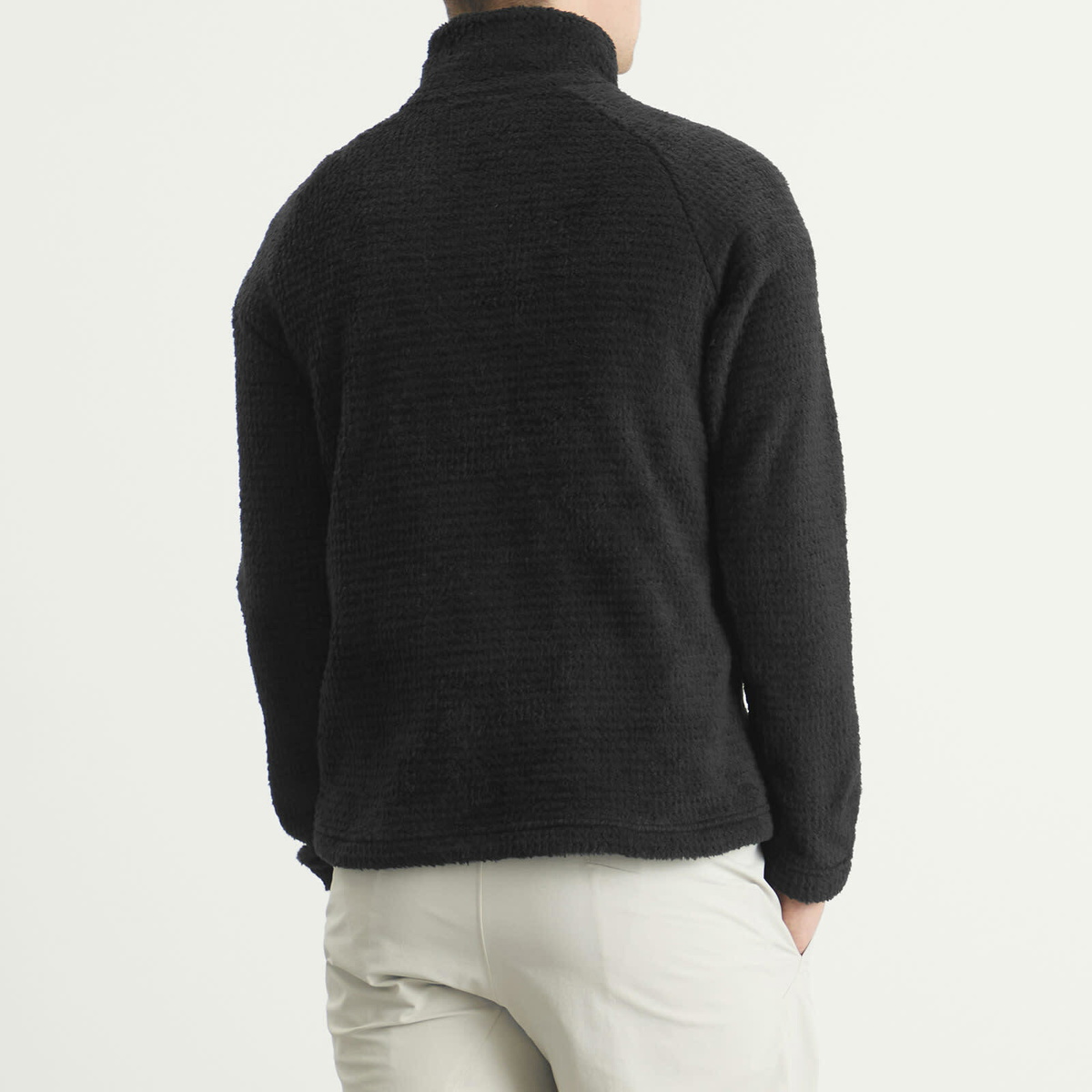 66° North Men's Hrannar Zipneck in Black
