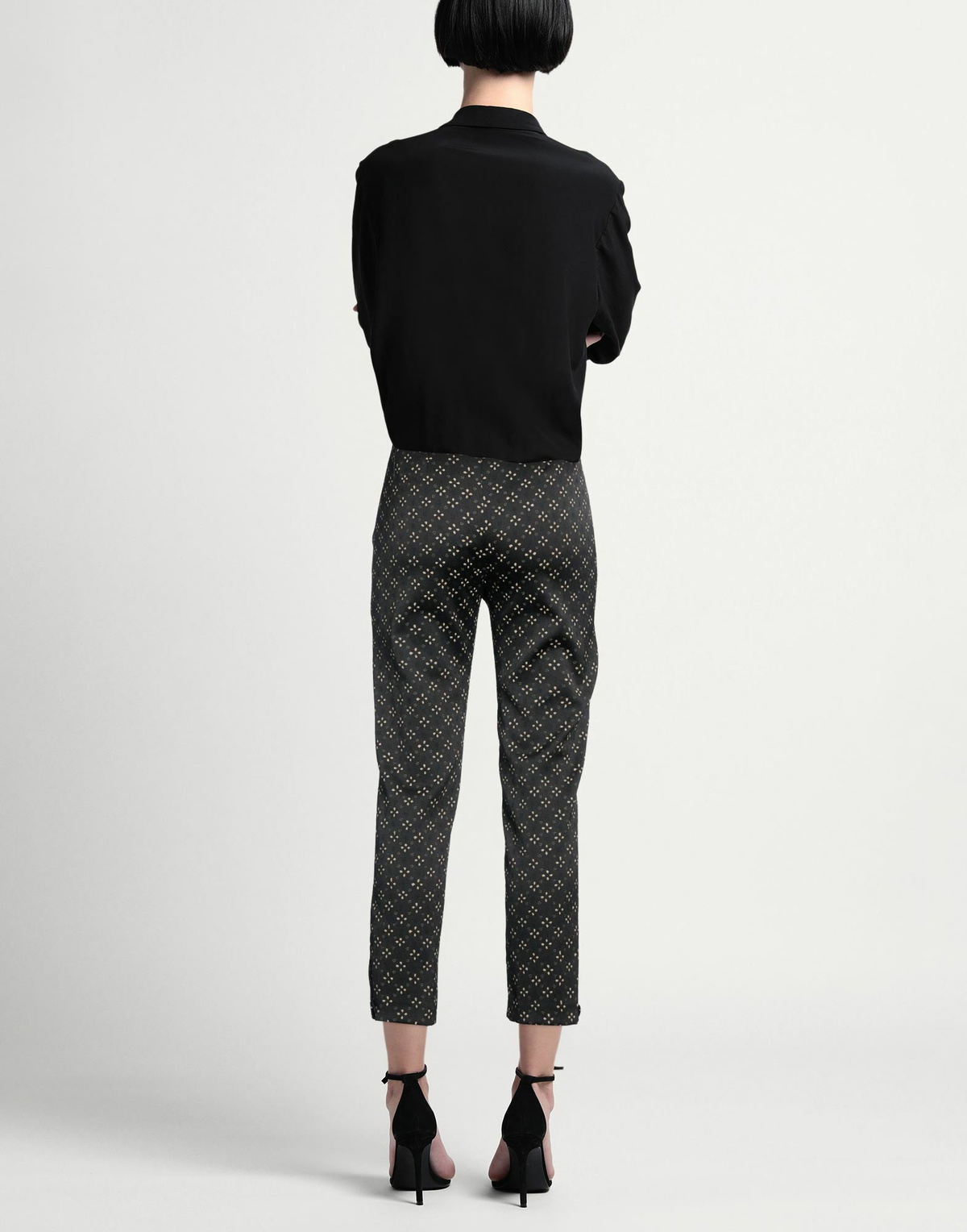 Alessia Santi Womens Pants in Black