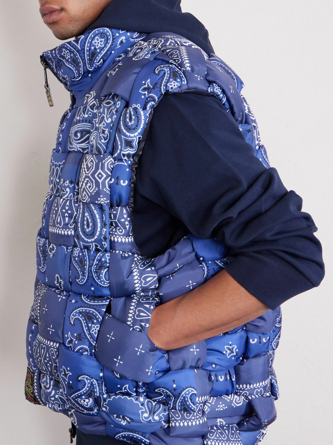 KAPITAL - Quilted Patchwork Bandana-Print Shell Gilet - Blue