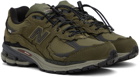 New Balance Green 2002R Sneakers