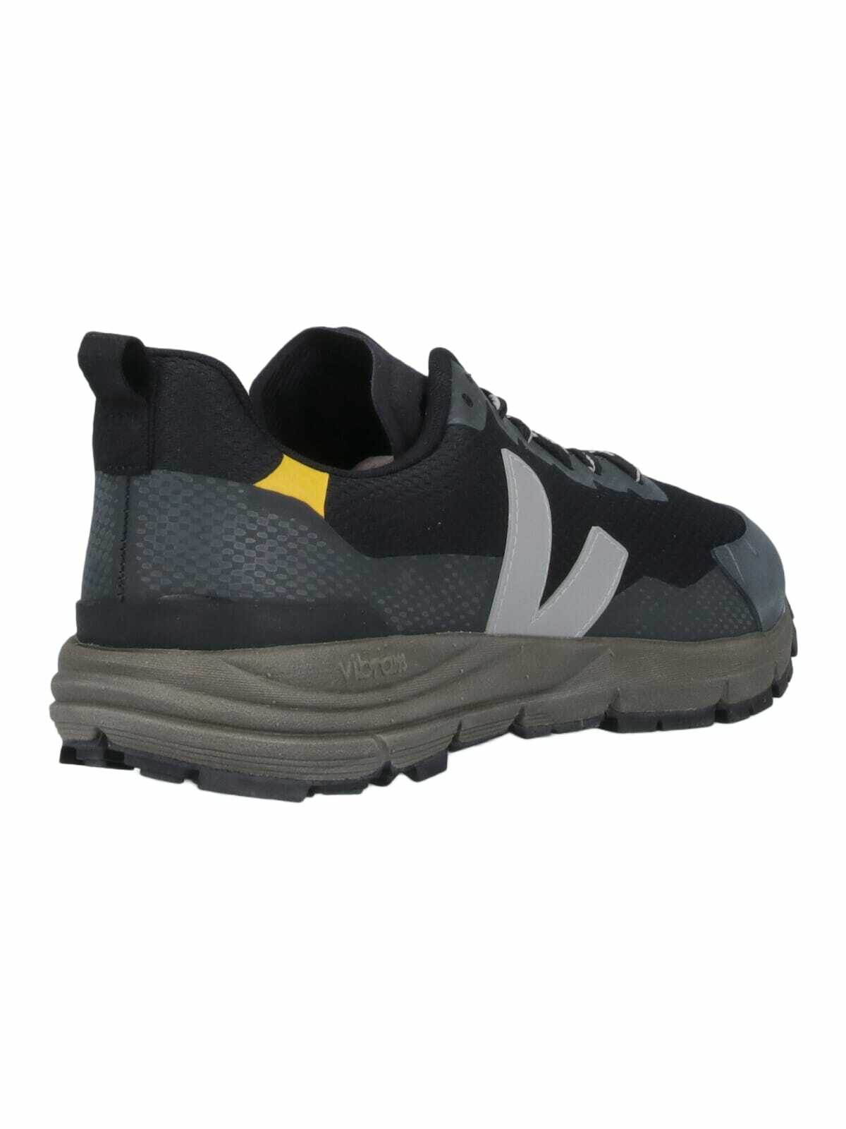 Veja Dekkan Sneakers
