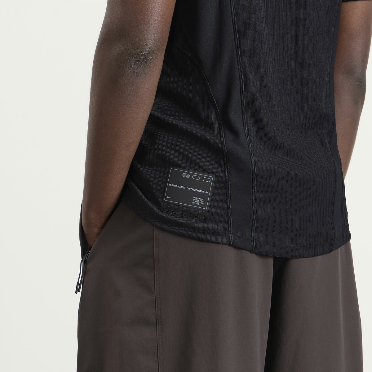 Nike Men's Tech Pro T-Shirt in Black
