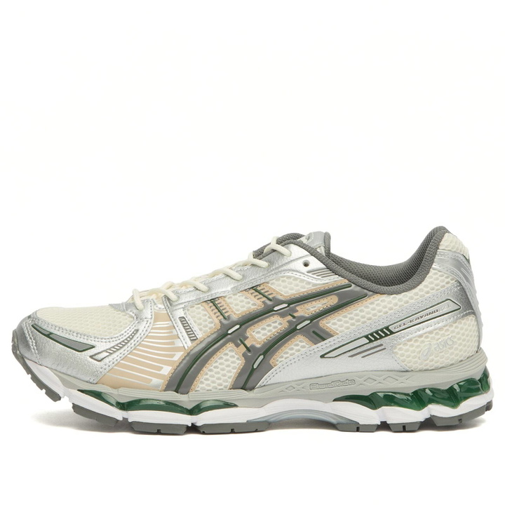 Photo: Asics Gel-Kayano 12.1 Sneakers in Cream/Carbon
