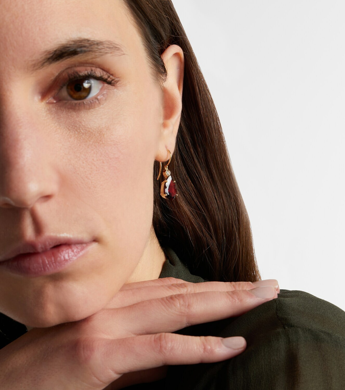 Ileana Makri 14kt gold (750/1000) earrings with garnets and diamonds