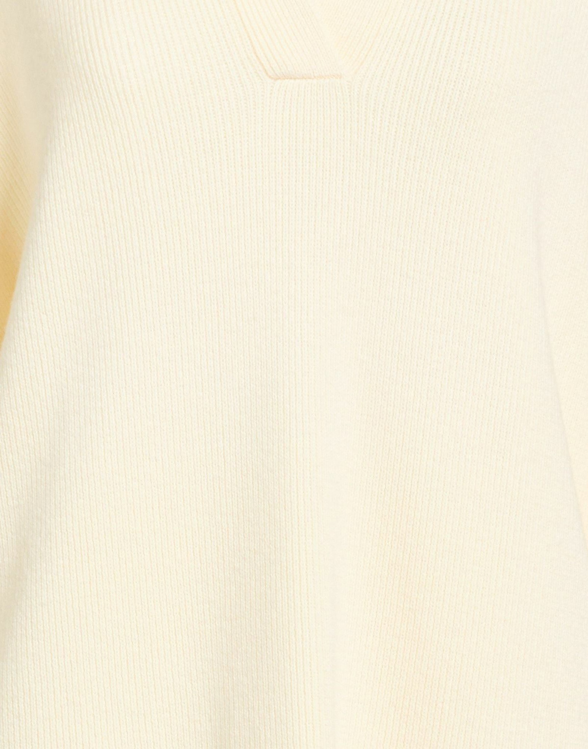 Fforme Womens Sweater in Cream