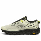 Mizuno Men's Wave Mujin Ls Gtx Sneaker in Silver Birch/Black/Sylvan Green