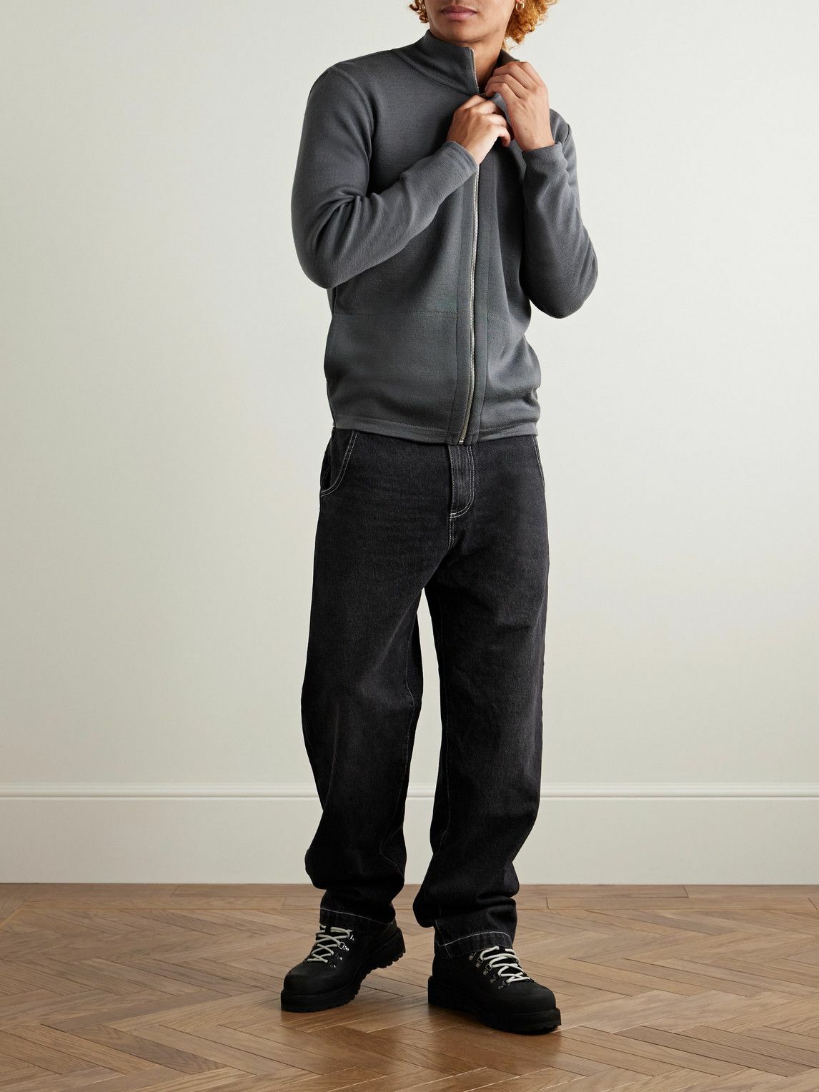 S.N.S Herning - Naval Virgin Wool Zip-Up Cardigan - Gray