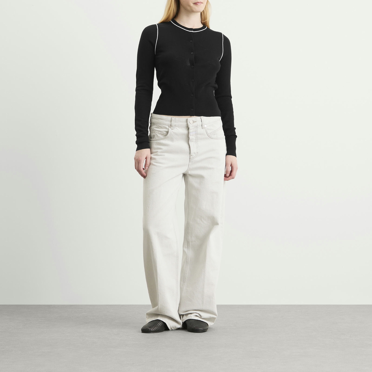 ST. Agni Women's Wool Fine Line Cardigan in Black/Off White