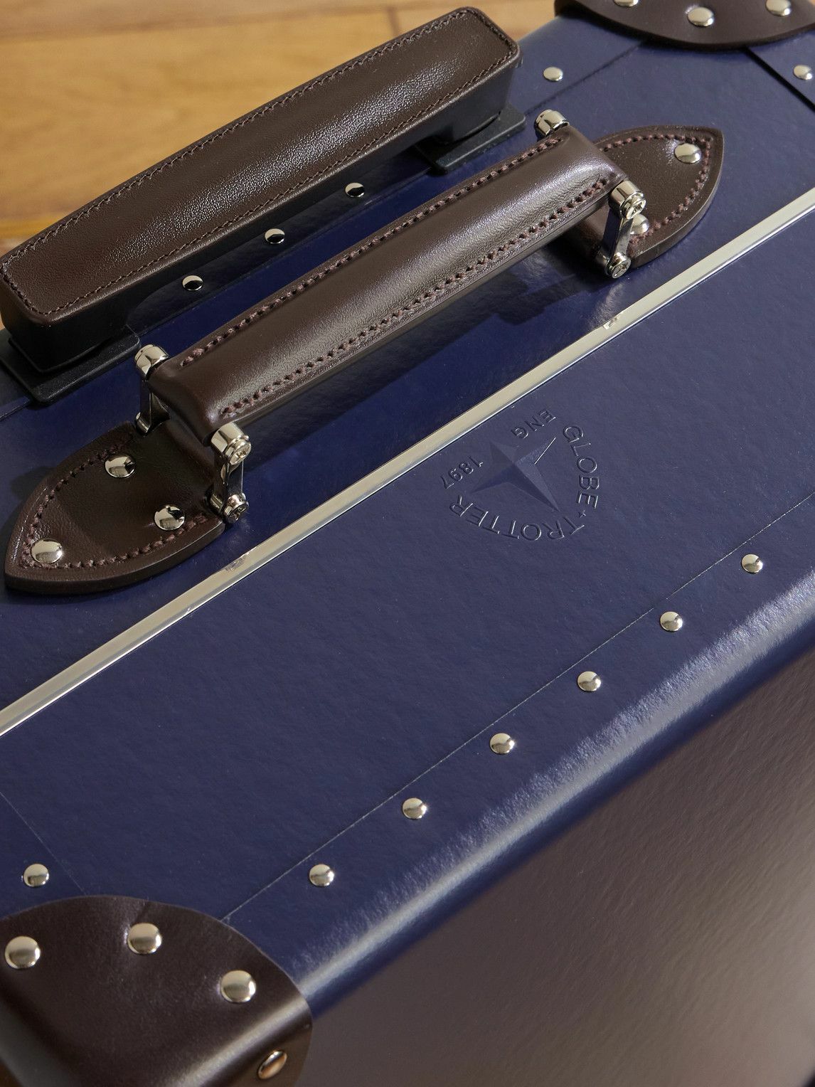 Globe-Trotter - Metropolis Leather-Trimmed Vulcanised Fibreboard Carry-On Suitcase