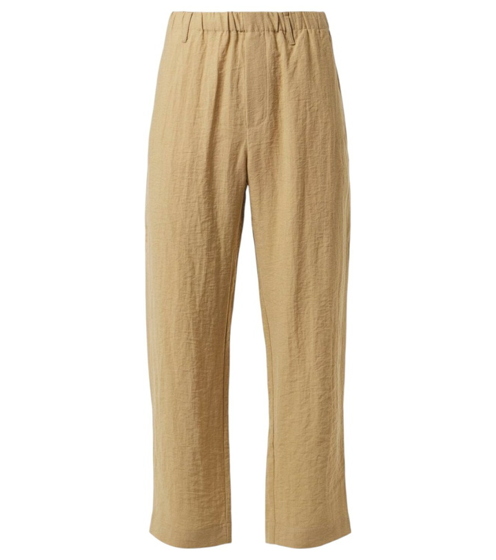 Photo: Commas Resort straight pants