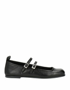 Nodaleto Womens Ballet flats in Black