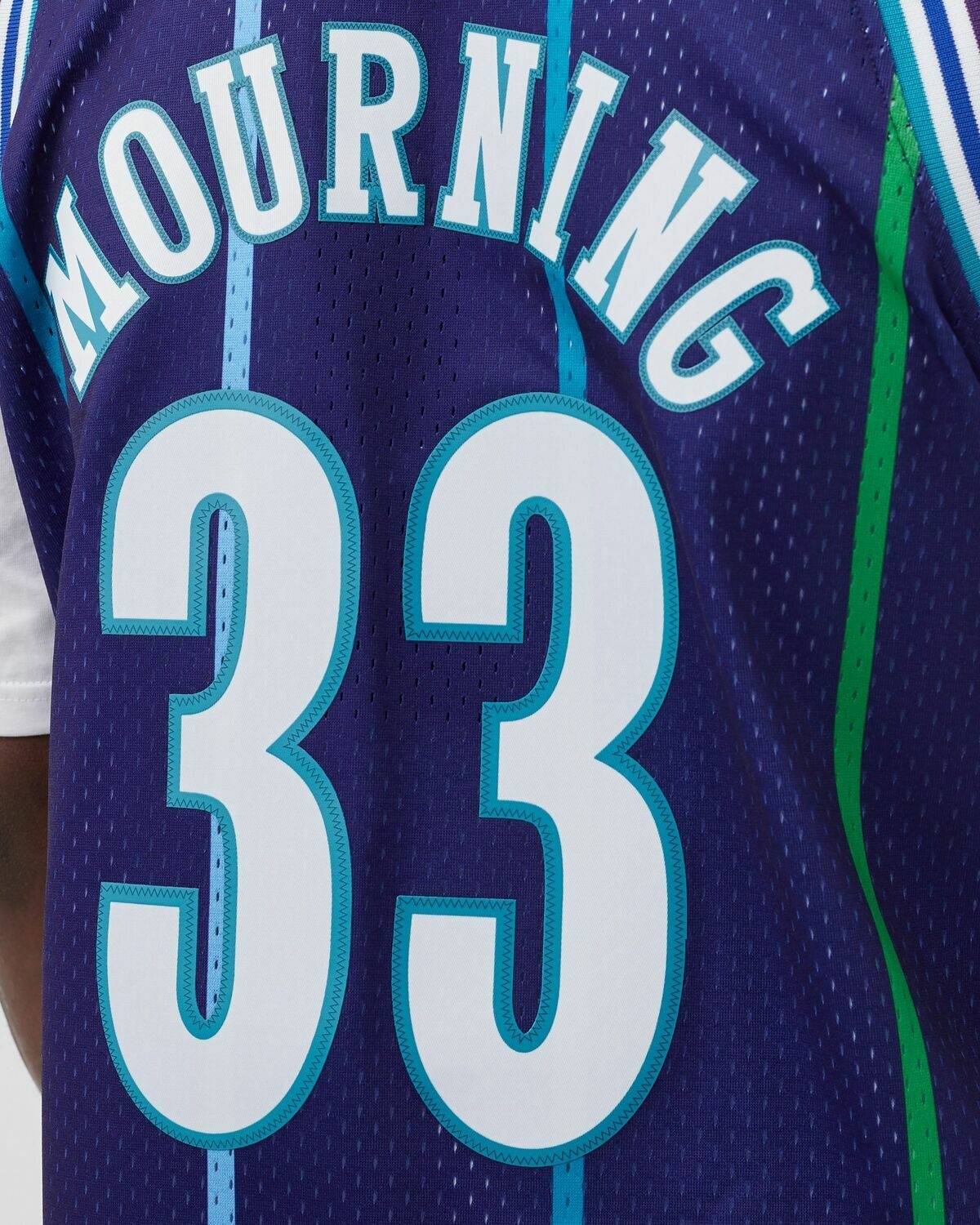Mitchell & Ness Nba Swingman Jersey Charlotte Hornets Alternate 1994 95 Alonzo Mourning #33 Purple - Mens - Jerseys