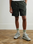 FrizmWORKS - Comfortable Banding Straight-Leg Seersucker Drawstring Cargo Shorts - Gray