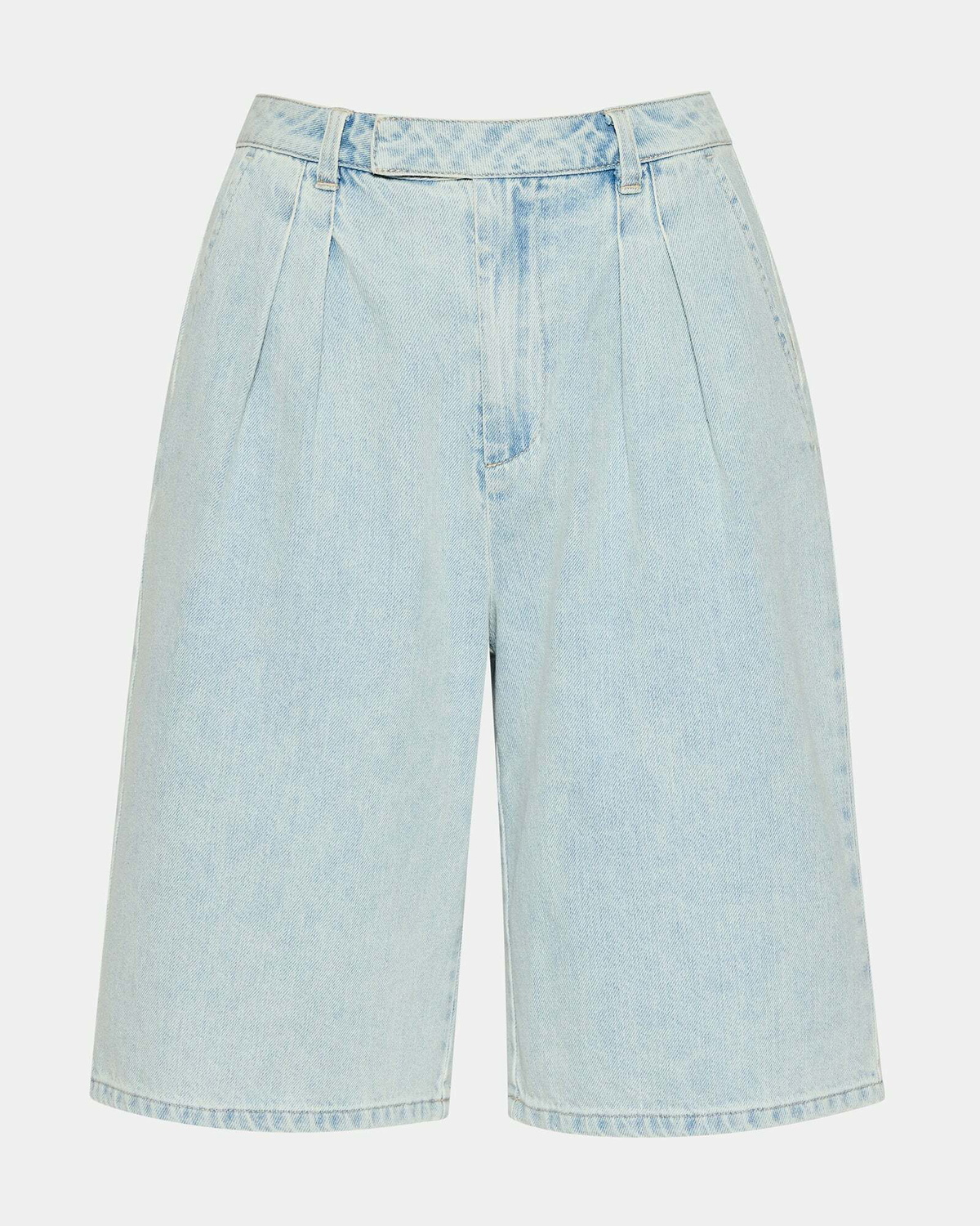 Steve Madden Ivana Shorts Lightweight in Denim
