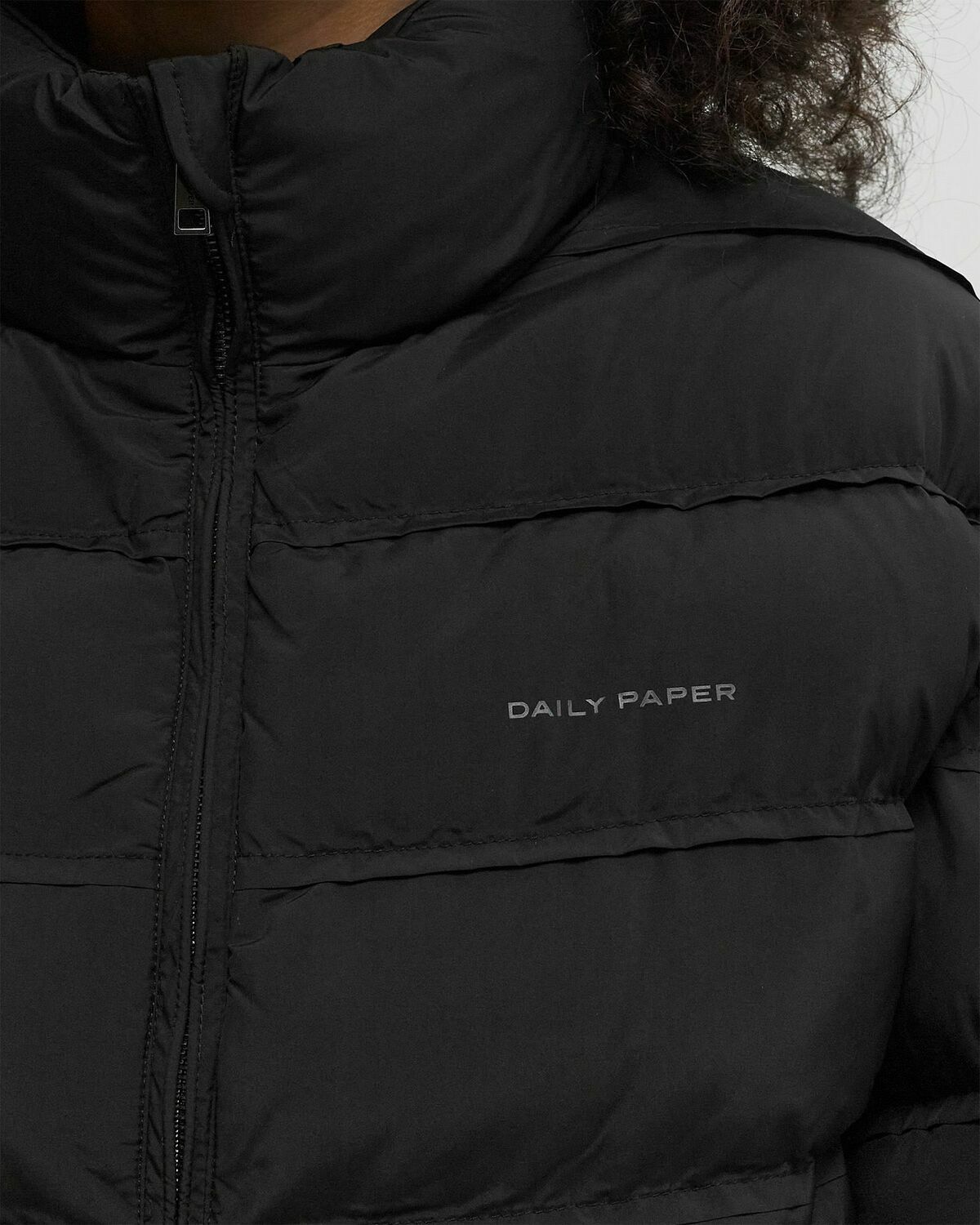 Daily Paper RELAXED SHORT PUFFER Black Womens Down & Puffer Jacket