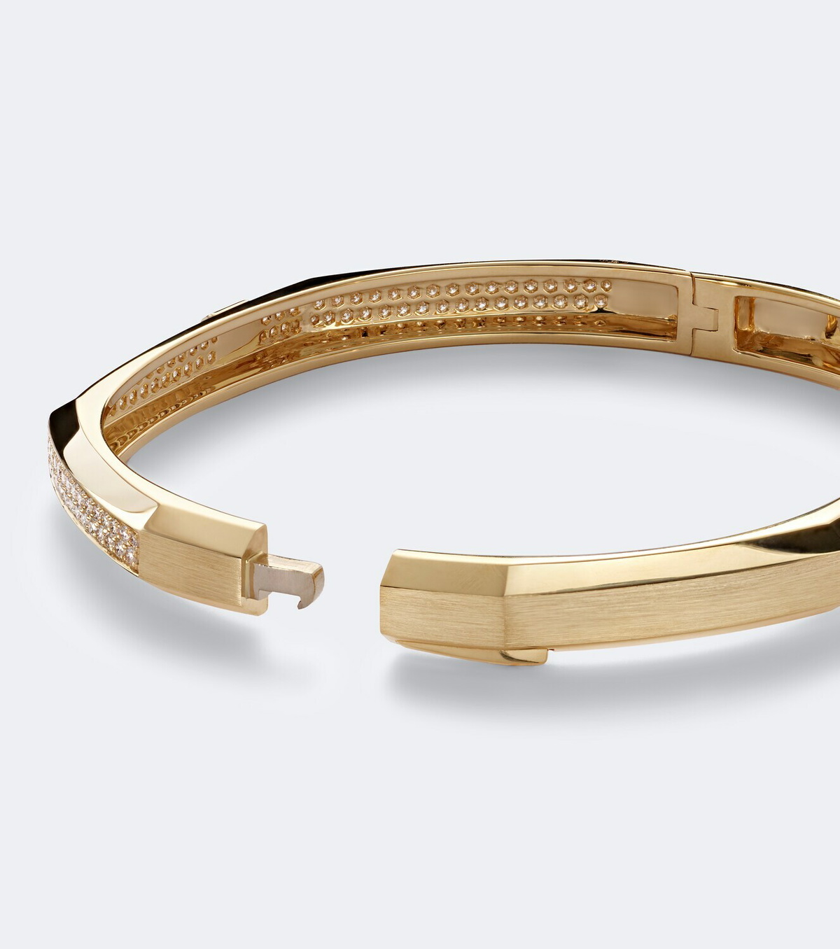 Messika Moderniste 18kt gold bracelet with diamonds