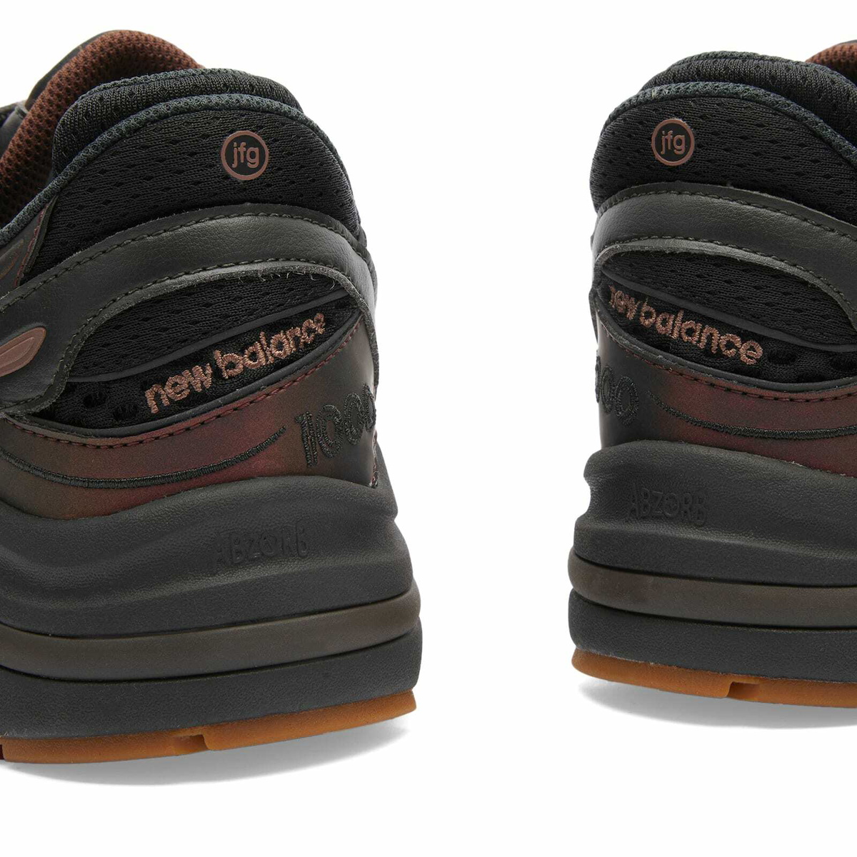 New Balance x Joe Freshgoods M1000JF1 Sneakers in Burgundy New Balance