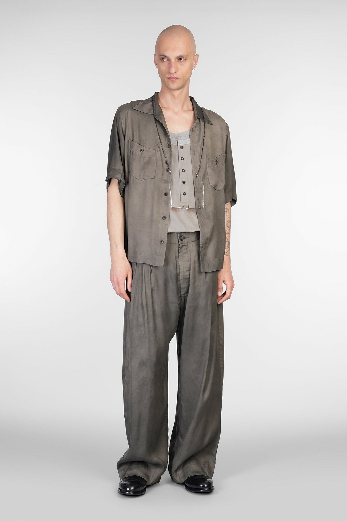 Ziggy Chen Pants In Green Viscose