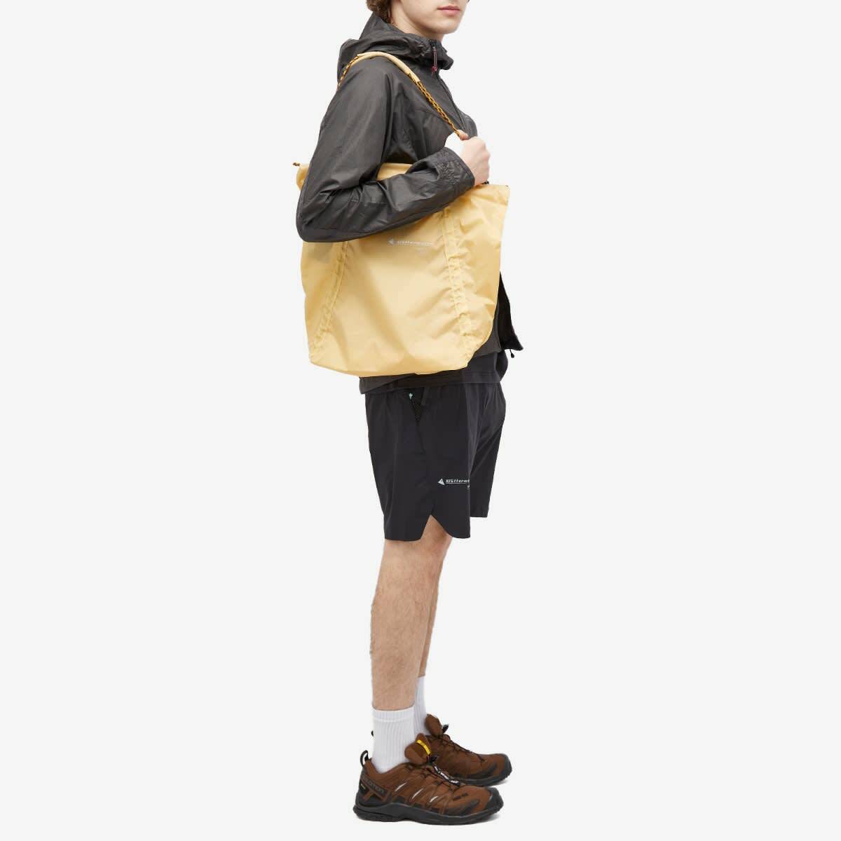 Klättermusen Gebo Lightweight 23L Tote in Chaya Sand 