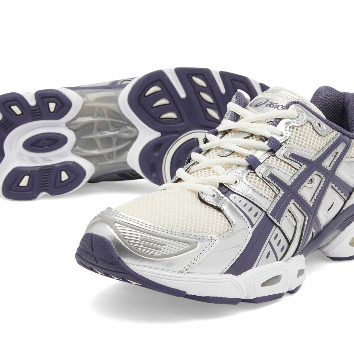 Asics Gel-Nimbus 9 in Oatmeal/Indigo Fog