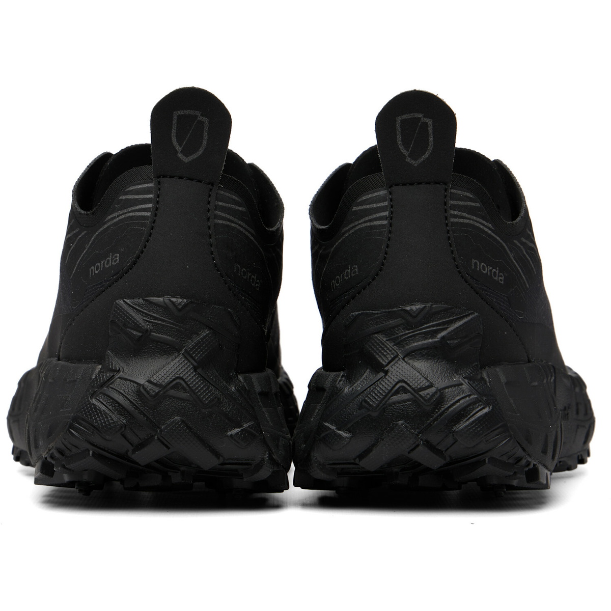 Norda Black 001A Sneakers