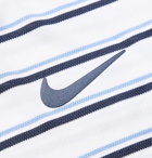 Nike Tennis - NikeCourt Striped Dri-FIT Tennis T-Shirt - White