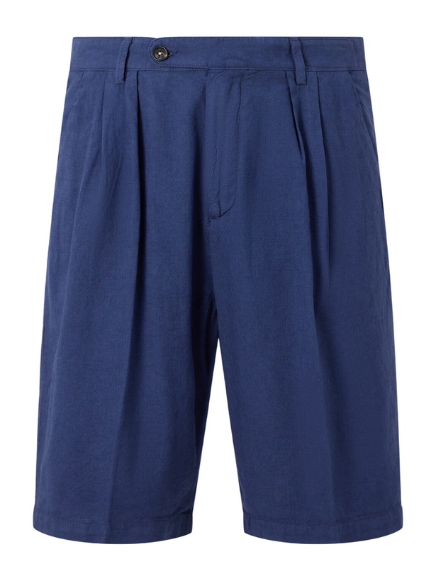 Photo: Massimo Alba - Cliff Straight-Leg Pleated Cotton Bermuda Shorts - Blue