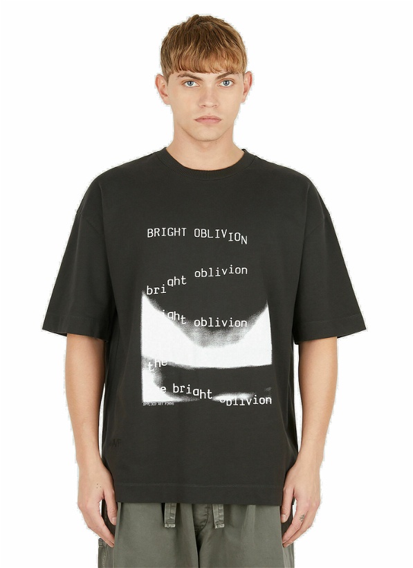 Photo: Oblivion T-Shirt in Black