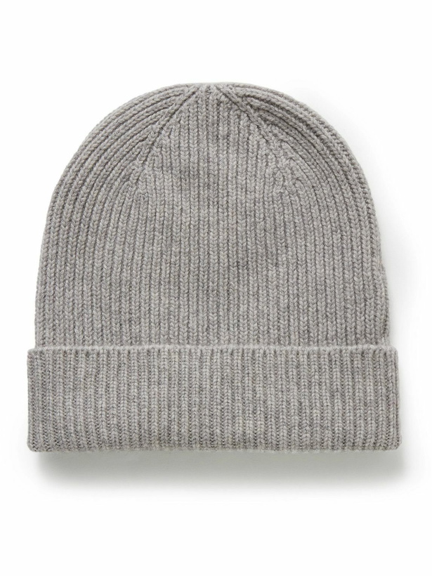 Photo: William Lockie - Ribbed Cashmere Beanie