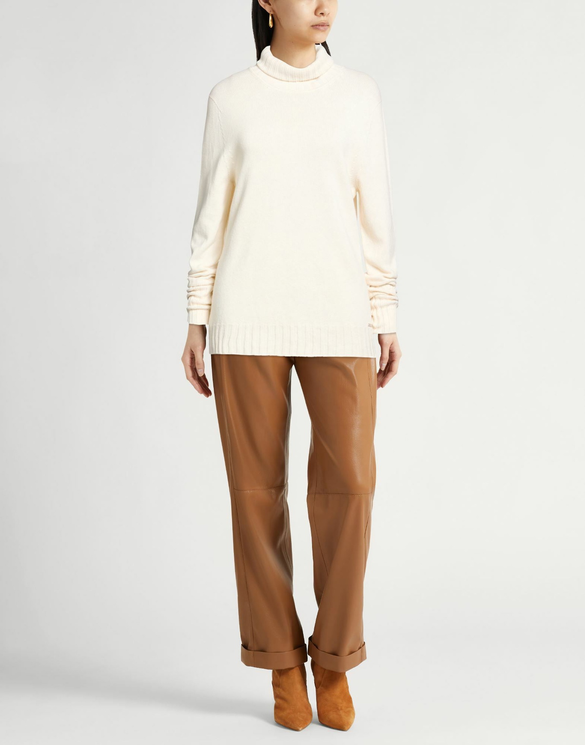 Kiton Womens Turtleneck Cream