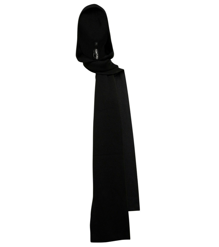 Photo: Tom Ford - Cashmere hooded scarf