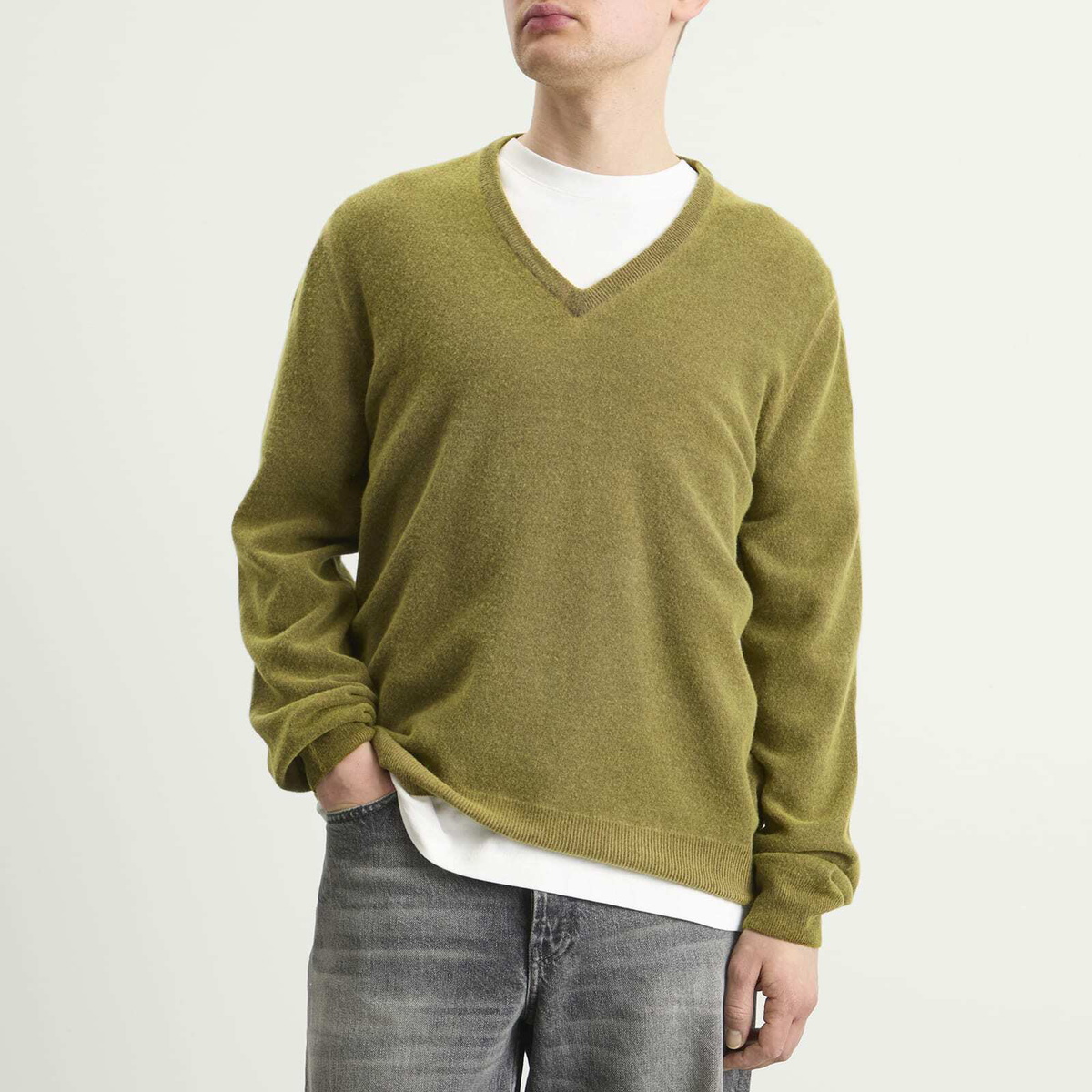 Maison Margiela Men's V Neck Spray Wash Jumper in Yellow/Brown