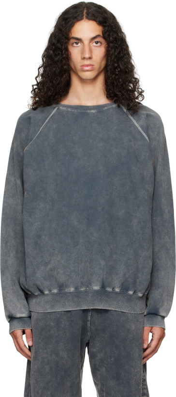 Photo: Omar Afridi Gray Shabby Sweatshirt