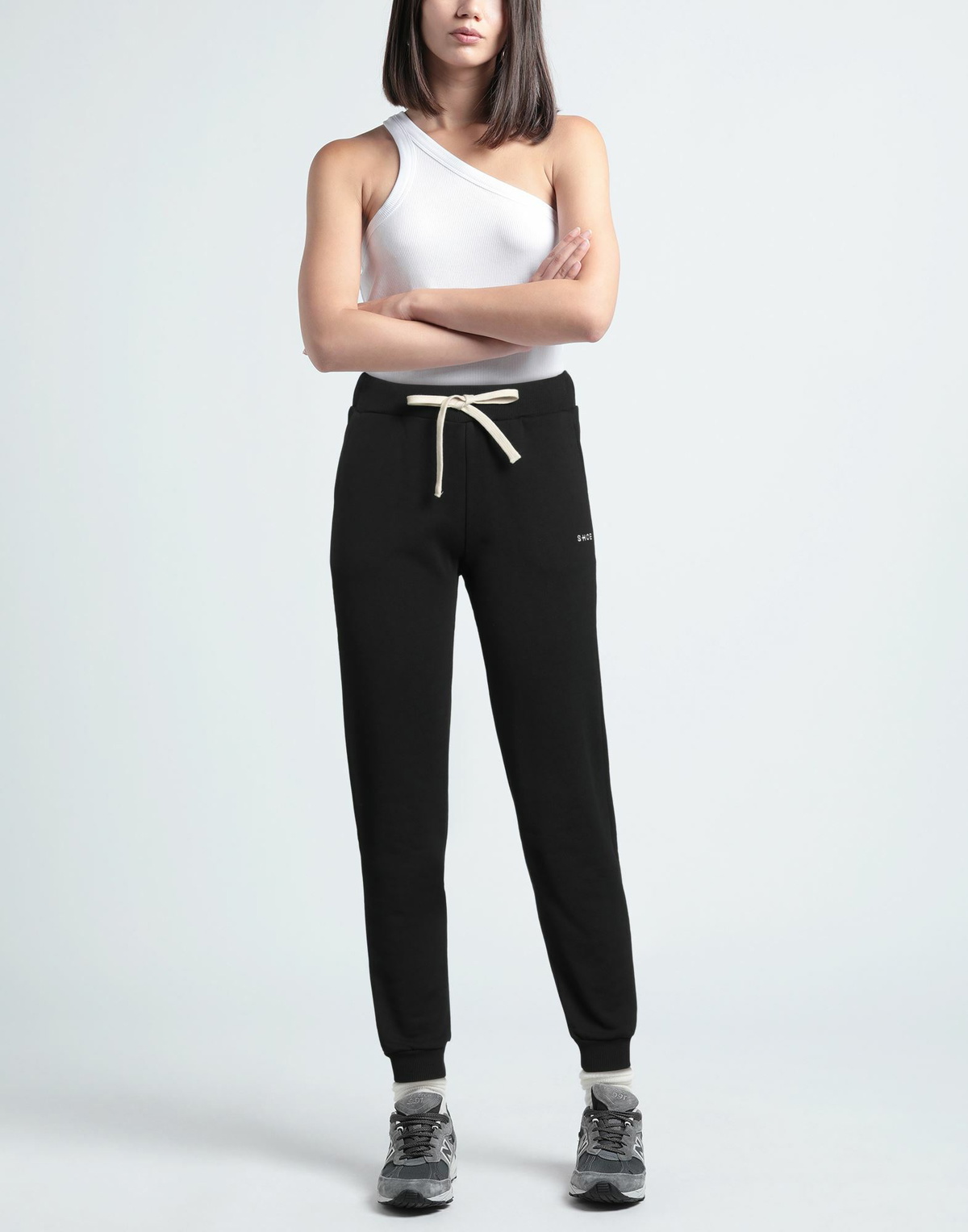 Shoe Womens Pants in Black