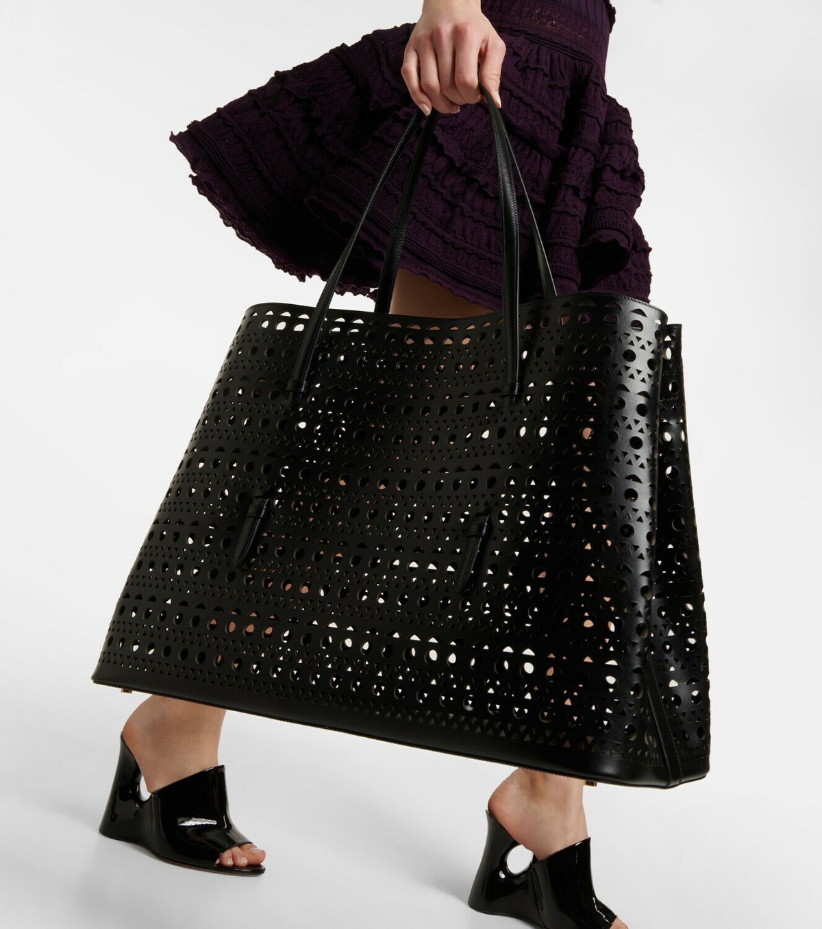 Alaïa Mina 50 Large leather tote bag