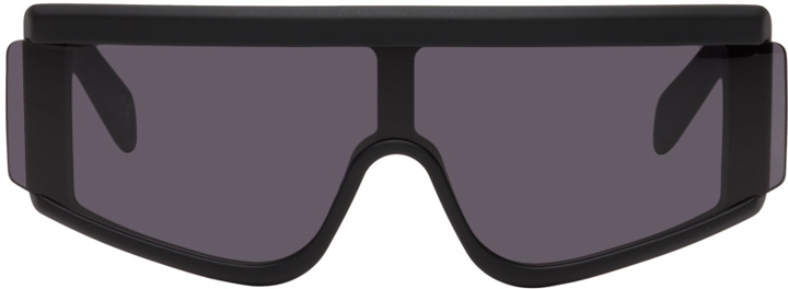 Photo: RETROSUPERFUTURE Black Zed Sunglasses