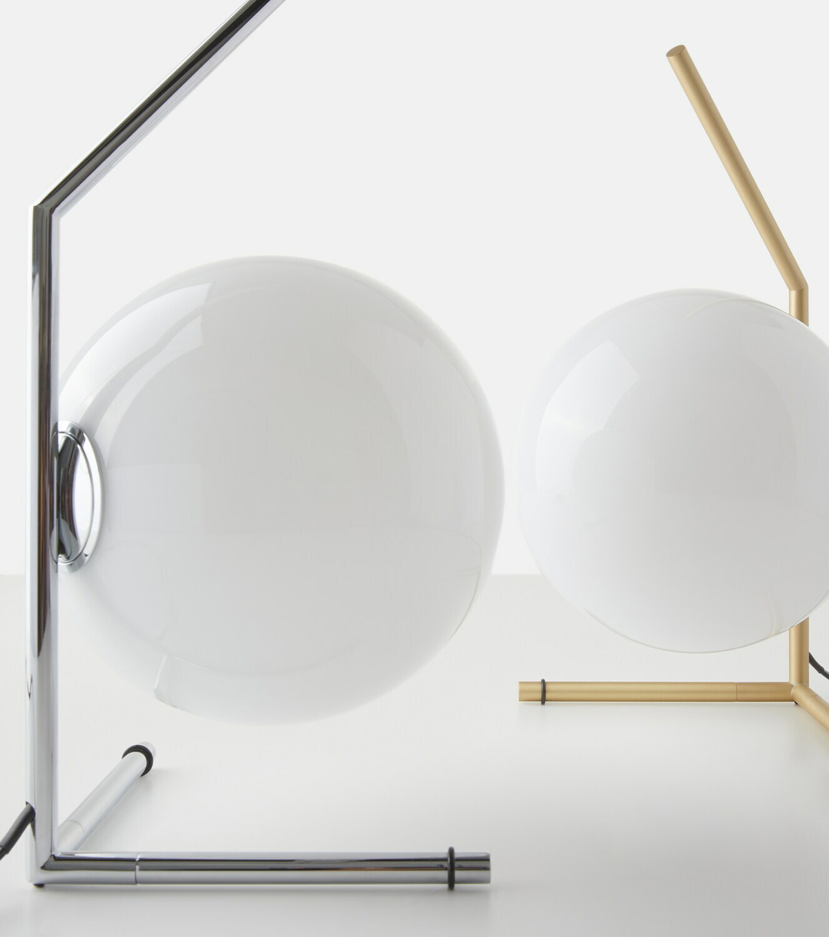 Flos IC Lights T1 Low table lamp by Michael Anastassiades, EU plug