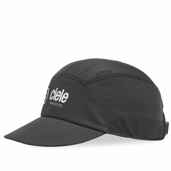 Photo: Ciele Athletics Classic FST Cap in Whitaker